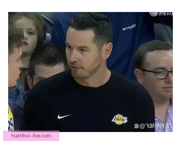 雷迪克称赞球队客场之旅表现出色 布朗尼展现显著进步