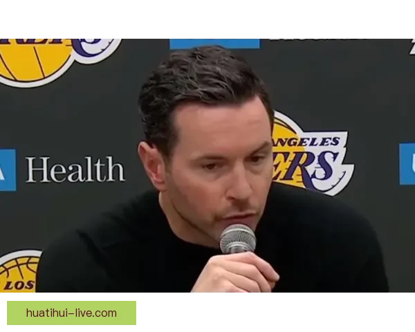 雷迪克称球队限制艾顿海斯三分詹姆斯表现依旧令人惊叹