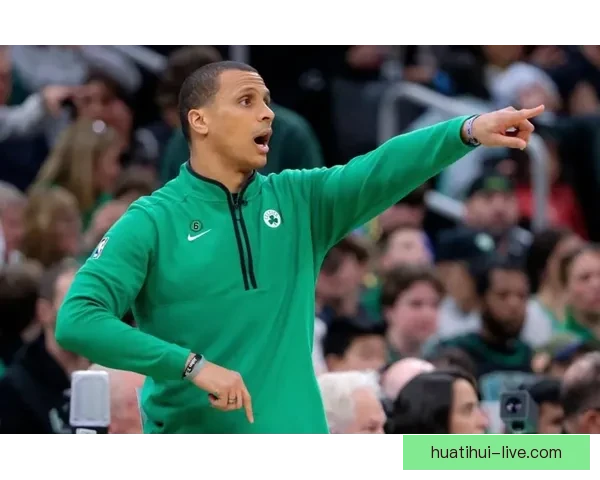 马祖拉批评最佳教练奖评选愚蠢强调功劳应归球员和工作人员